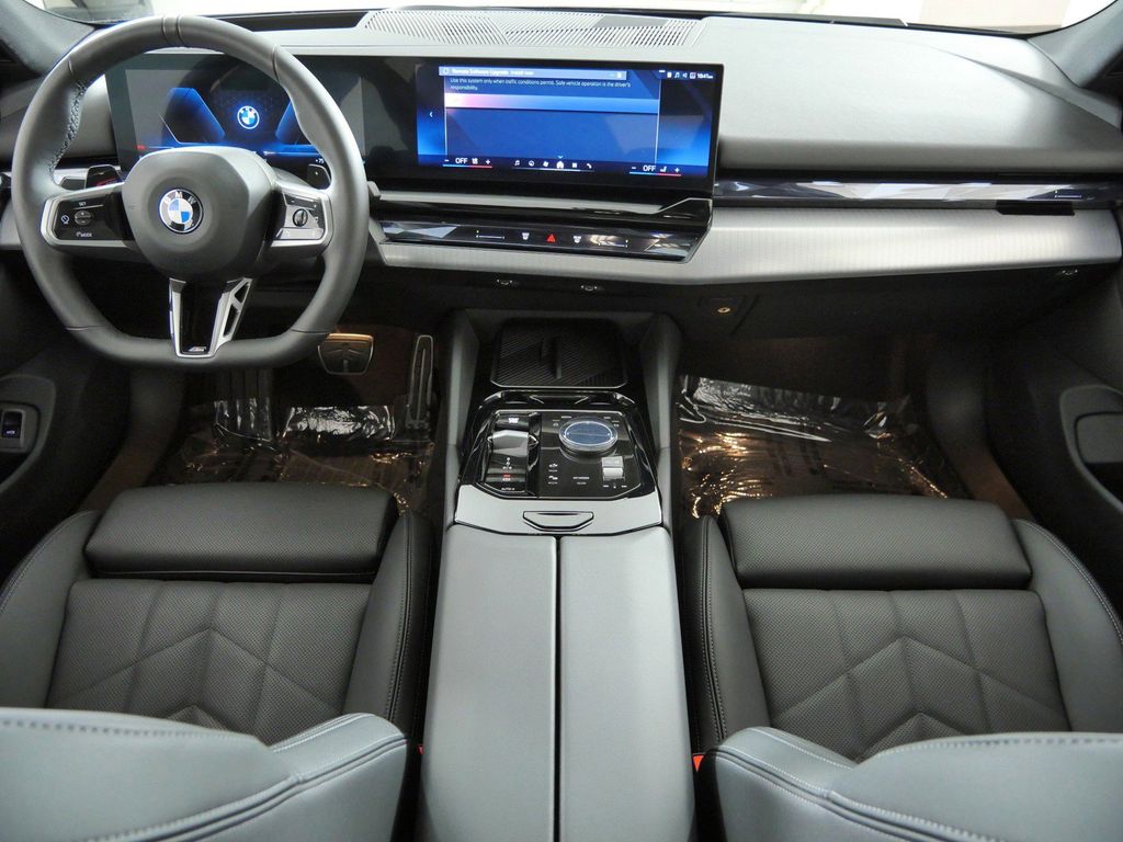 Thumbnail: 2026 BMW 5 Series - 2