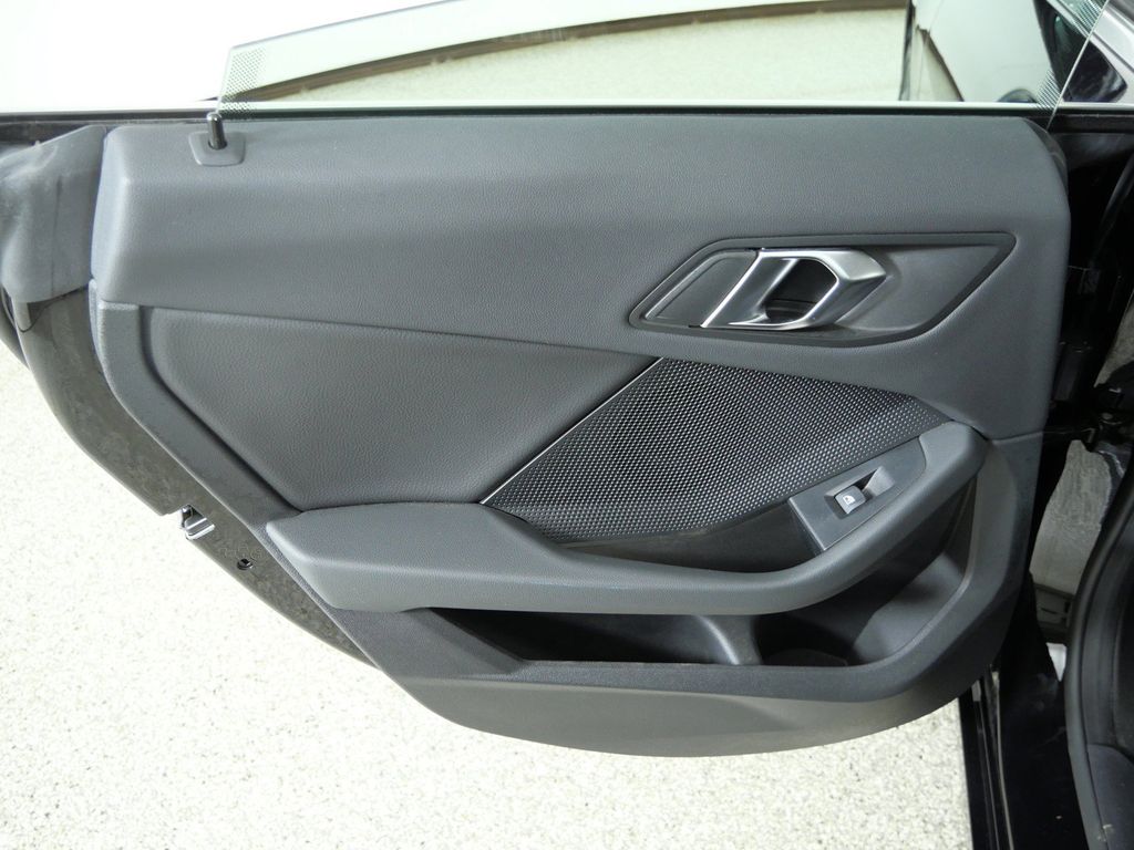 Thumbnail: 2024 BMW 2 Series - 34