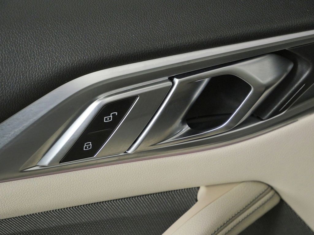 Thumbnail: 2021 BMW 4 Series - 36
