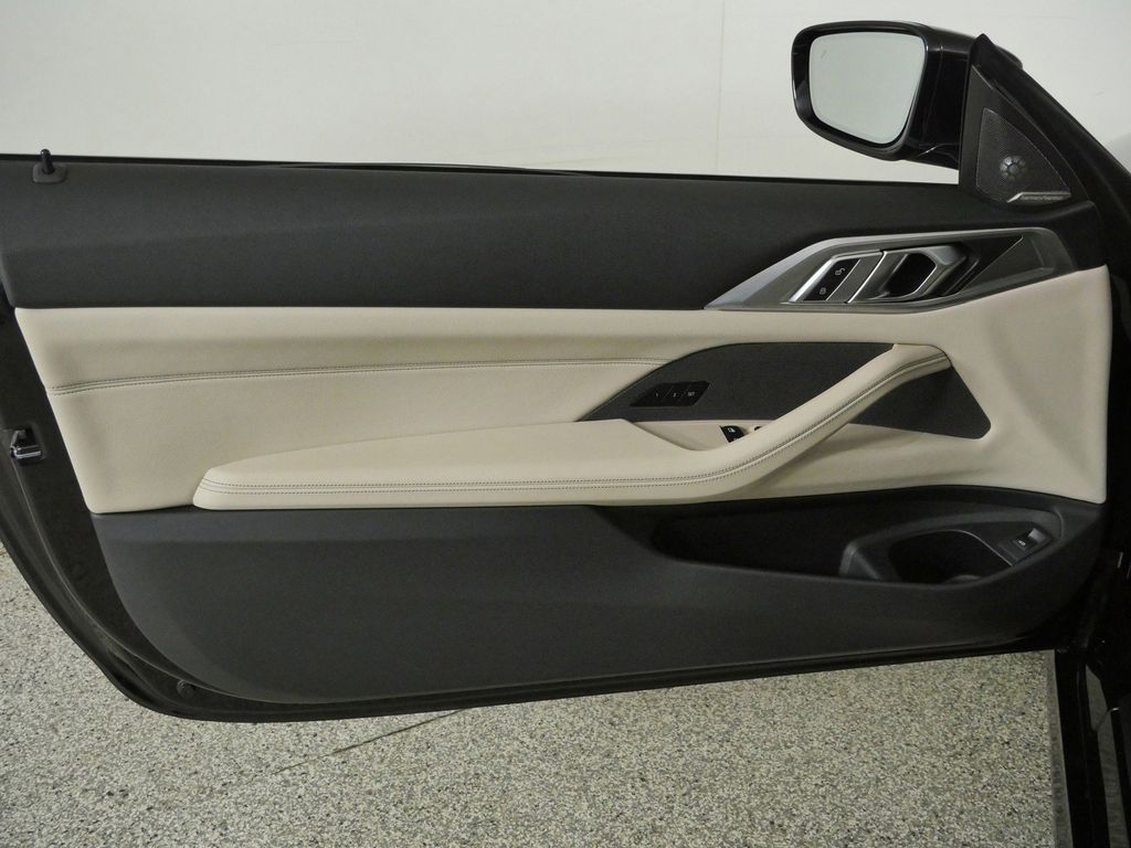 Thumbnail: 2021 BMW 4 Series - 32