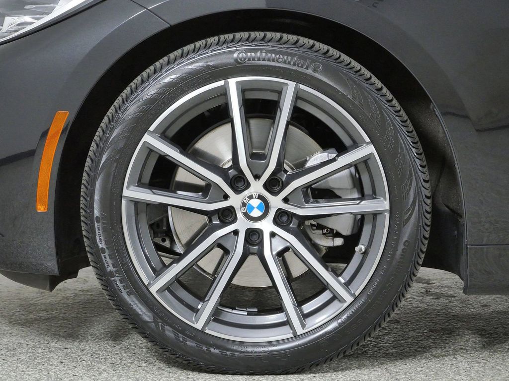 Thumbnail: 2021 BMW 4 Series - 26