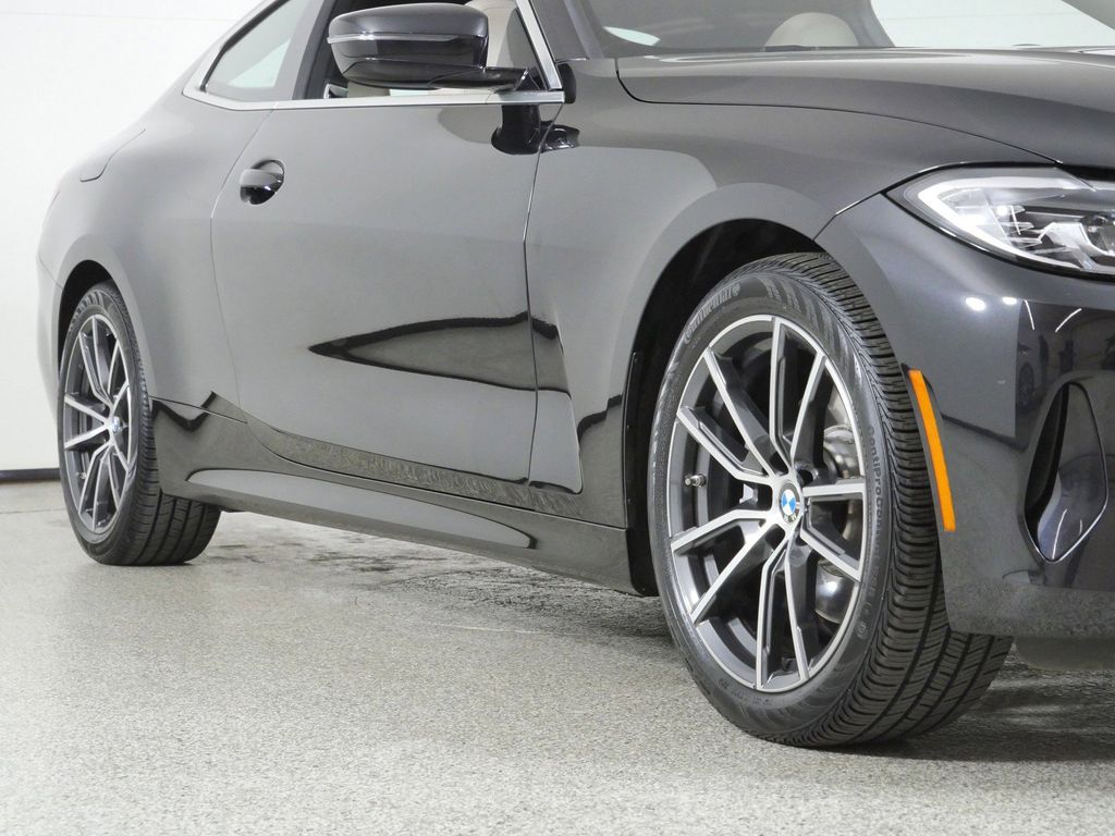 Thumbnail: 2021 BMW 4 Series - 8