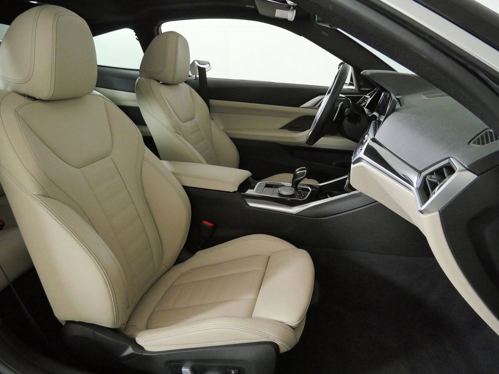 Thumbnail: 2021 BMW 4 Series - 11