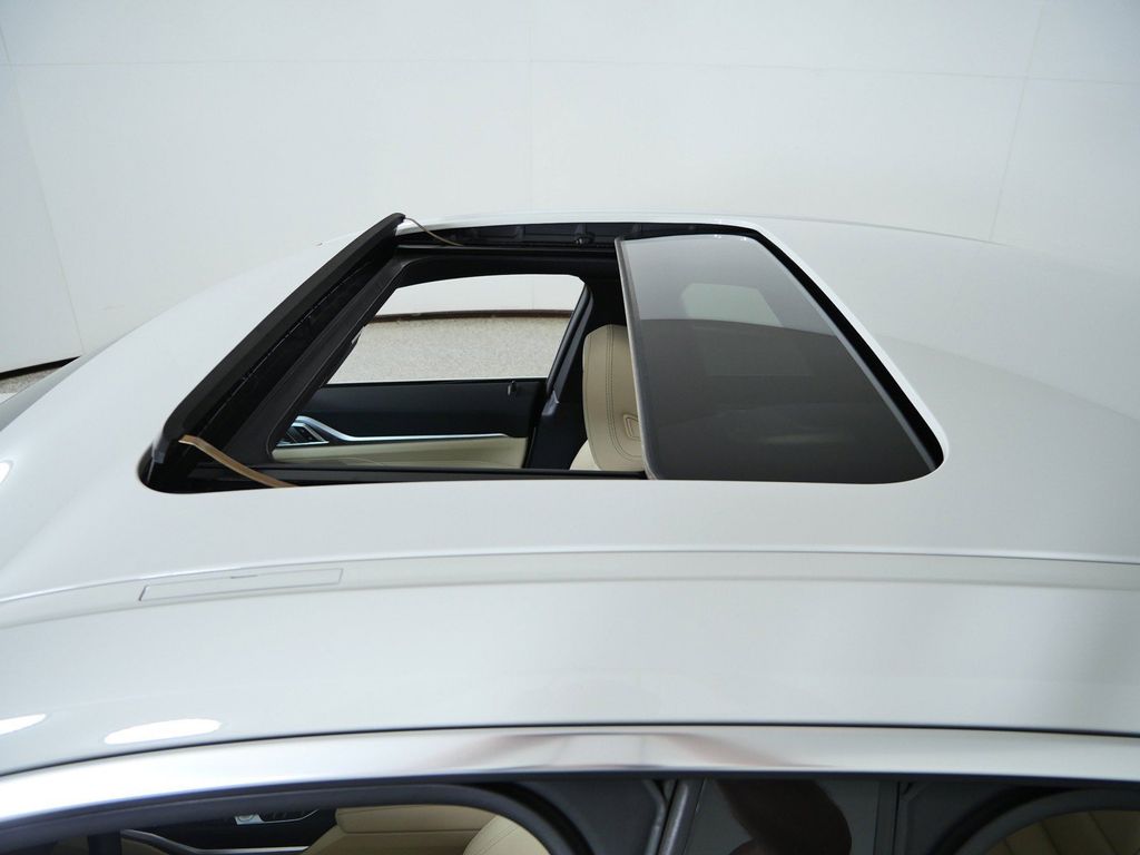 Thumbnail: 2024 BMW 4 Series - 18