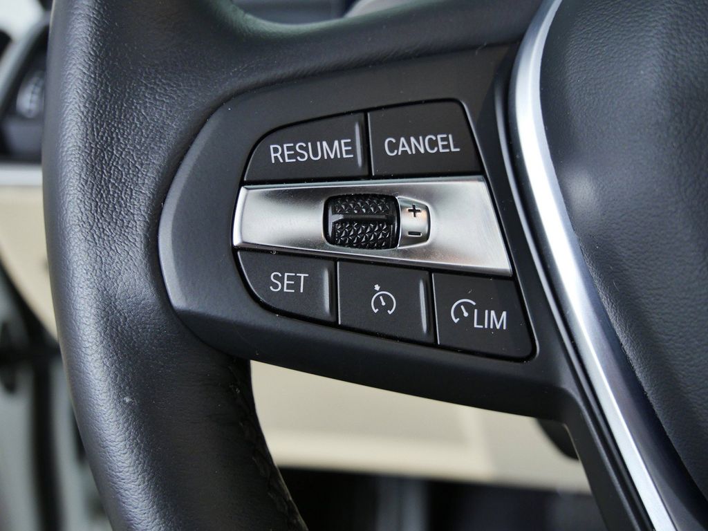 Thumbnail: 2024 BMW 4 Series - 45