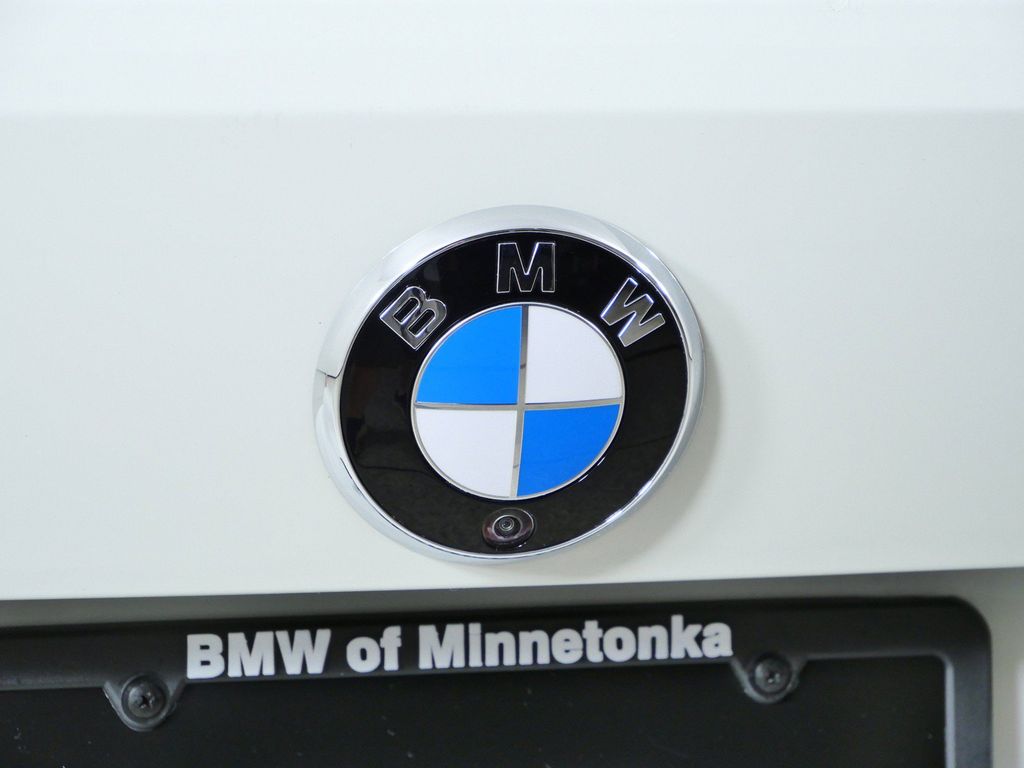 Thumbnail: 2024 BMW 4 Series - 26
