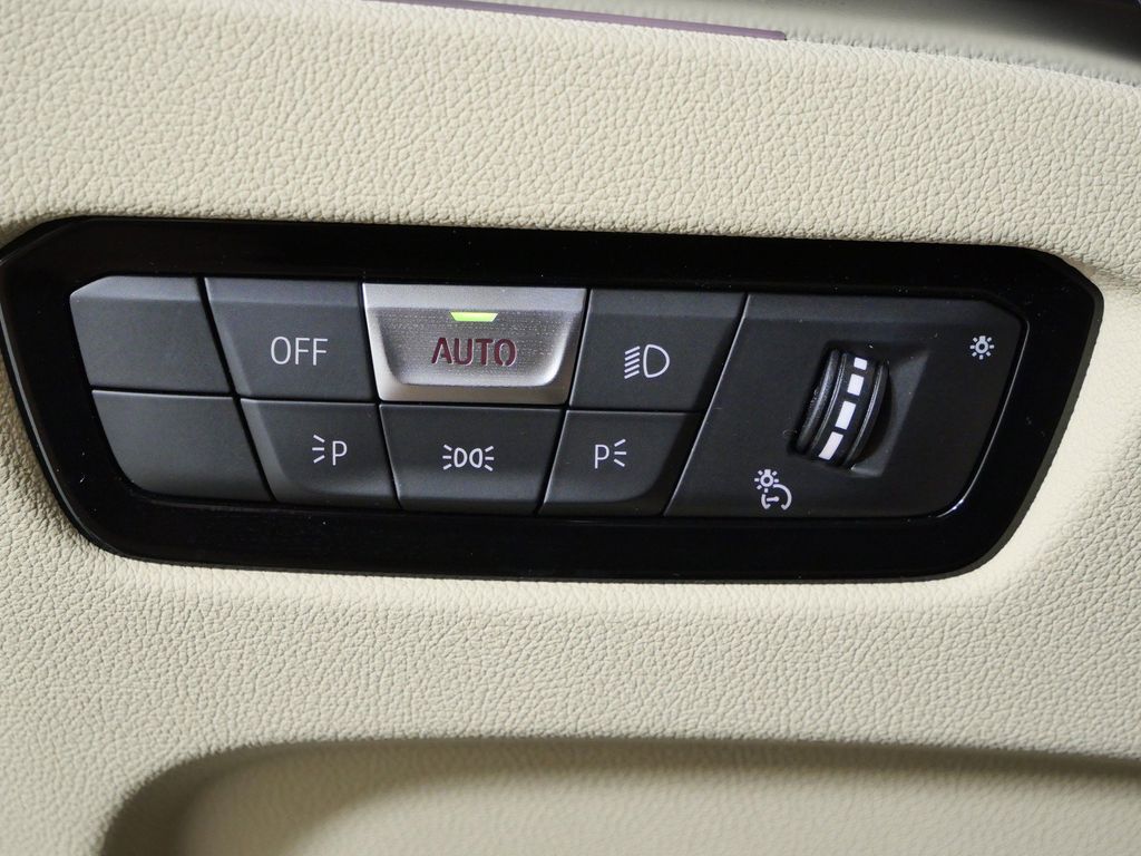 Thumbnail: 2024 BMW 4 Series - 44