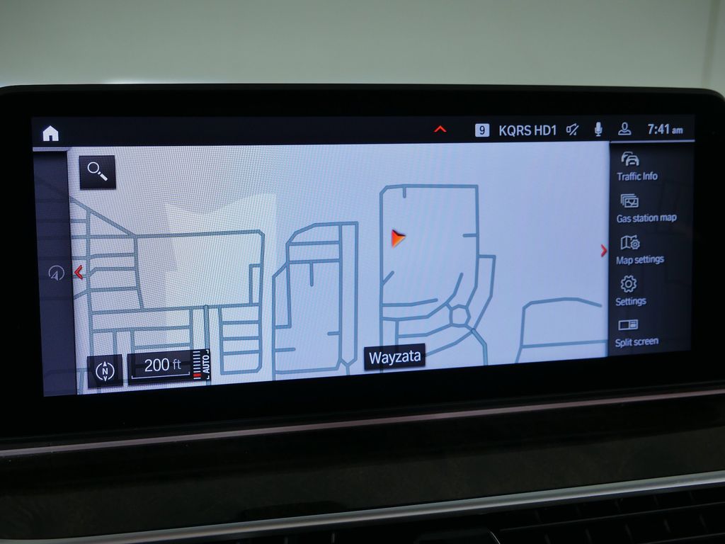 Thumbnail: 2023 BMW 5 Series - 12