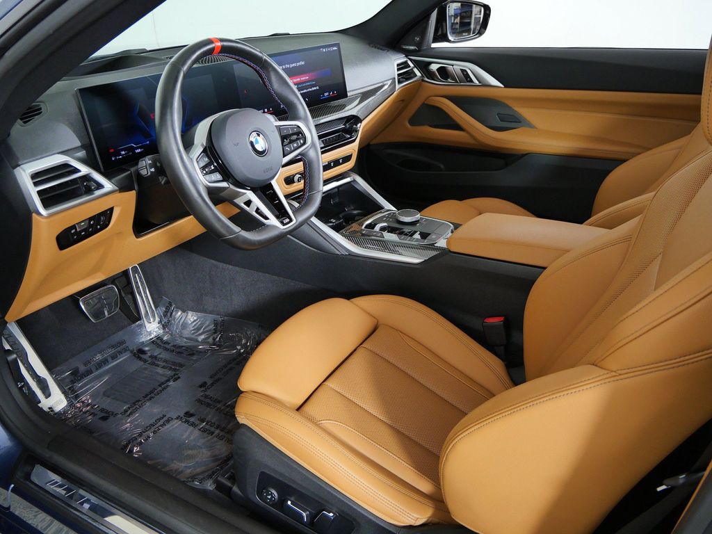 Thumbnail: 2025 BMW 4 Series - 10