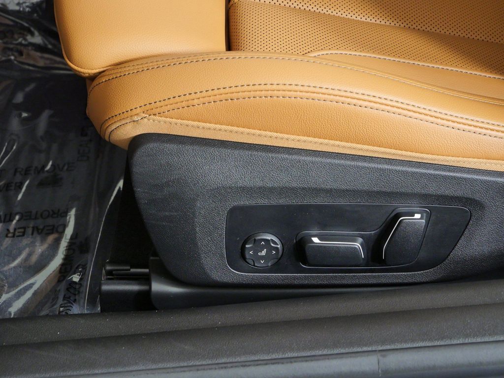 Thumbnail: 2025 BMW 4 Series - 40