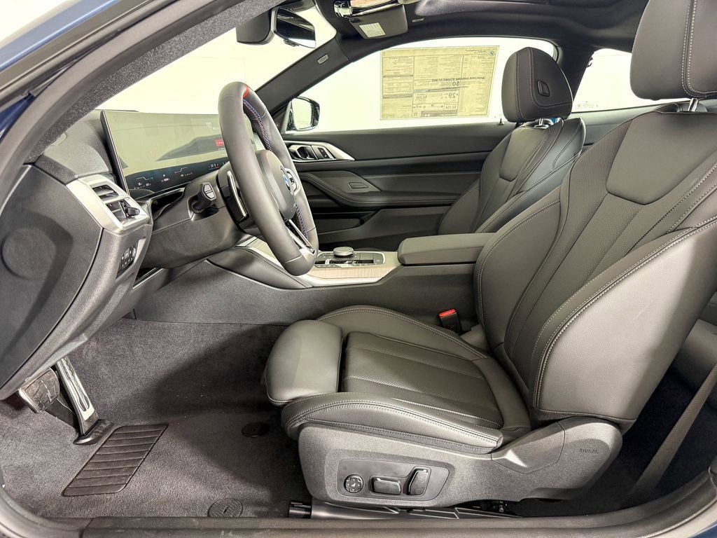 Thumbnail: 2026 BMW 4 Series - 34