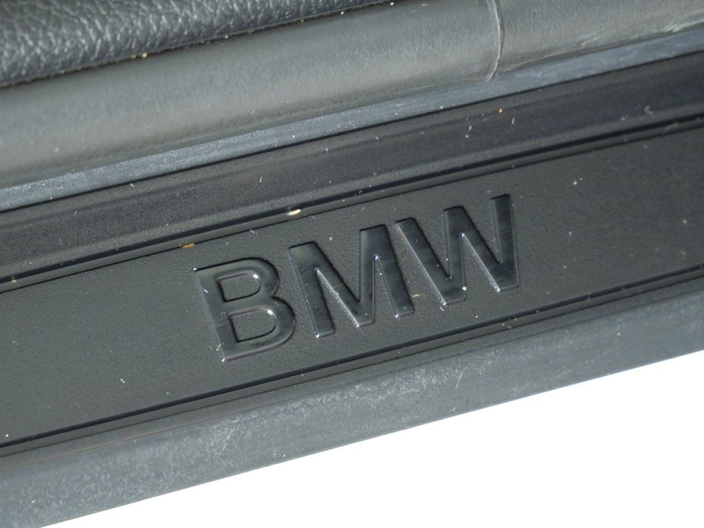 Thumbnail: 2018 BMW 3 Series - 25