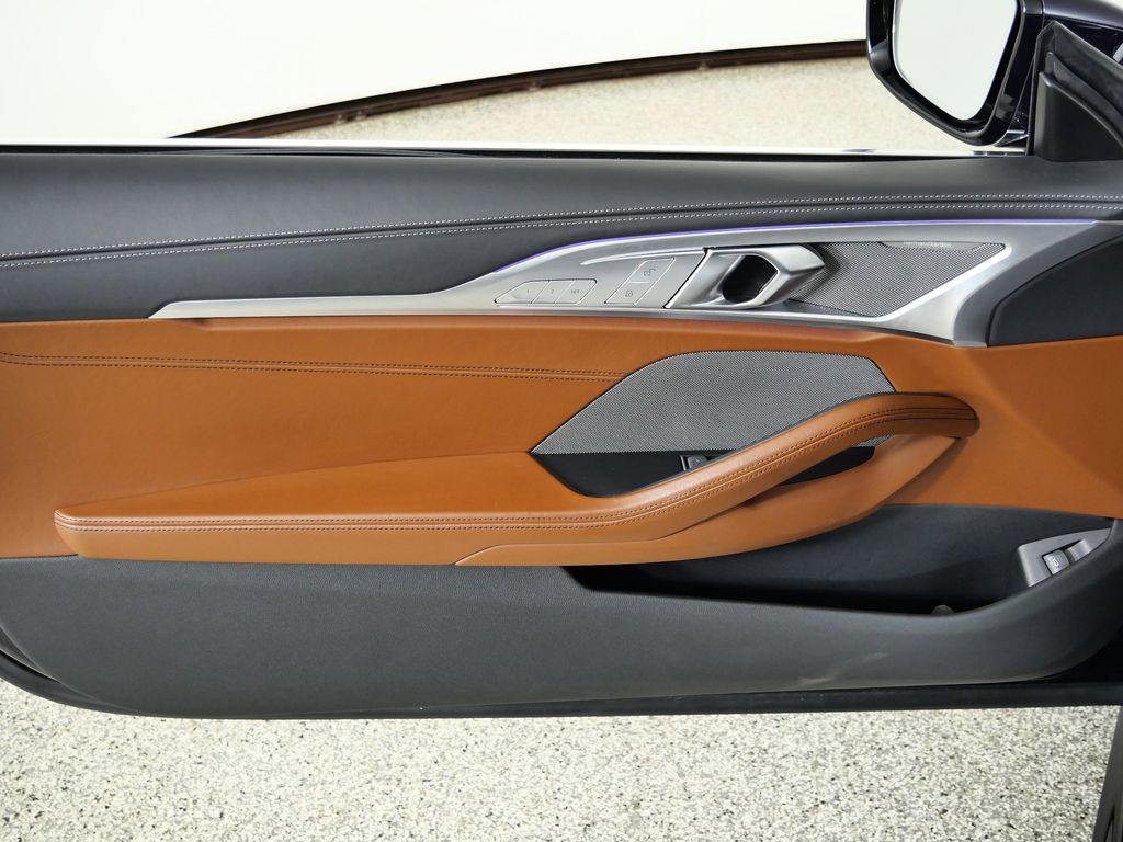 Thumbnail: 2024 BMW 8 Series - 33