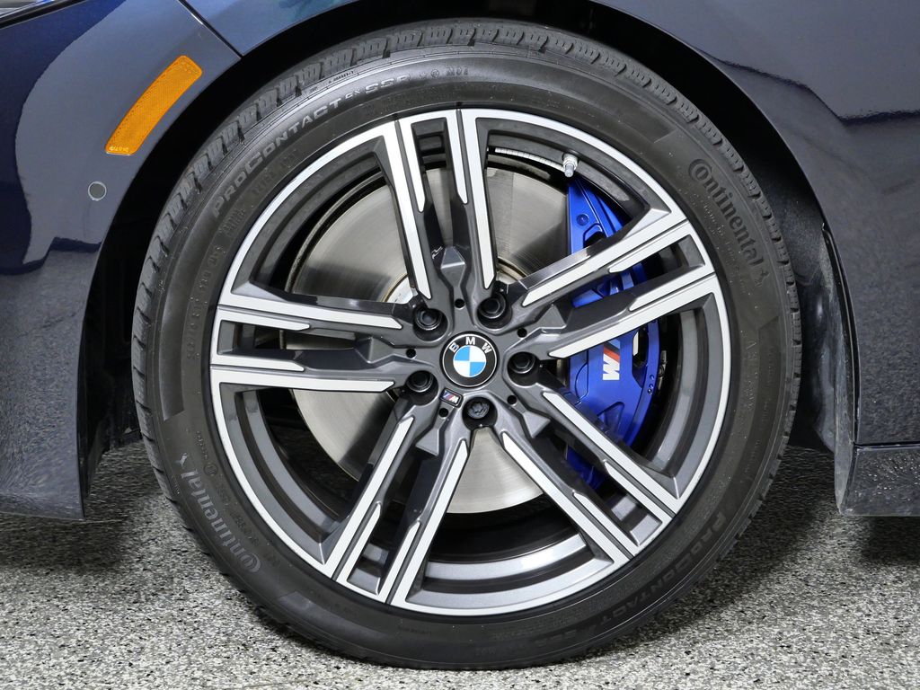 Thumbnail: 2024 BMW 8 Series - 27