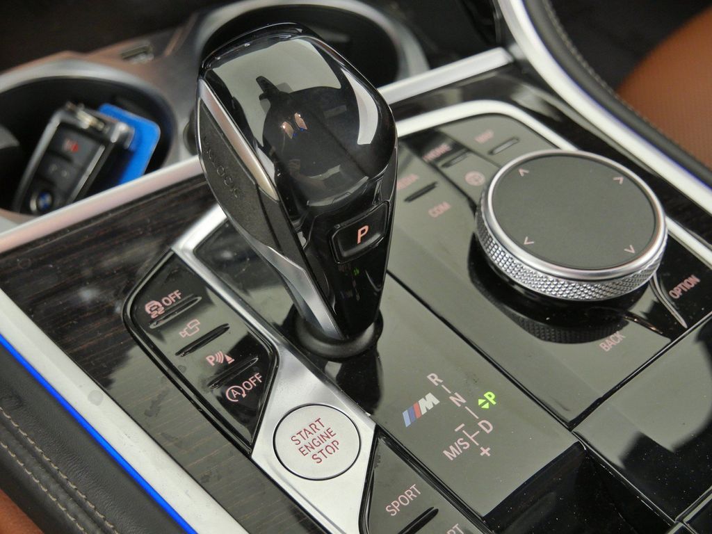 Thumbnail: 2019 BMW 8 Series - 13