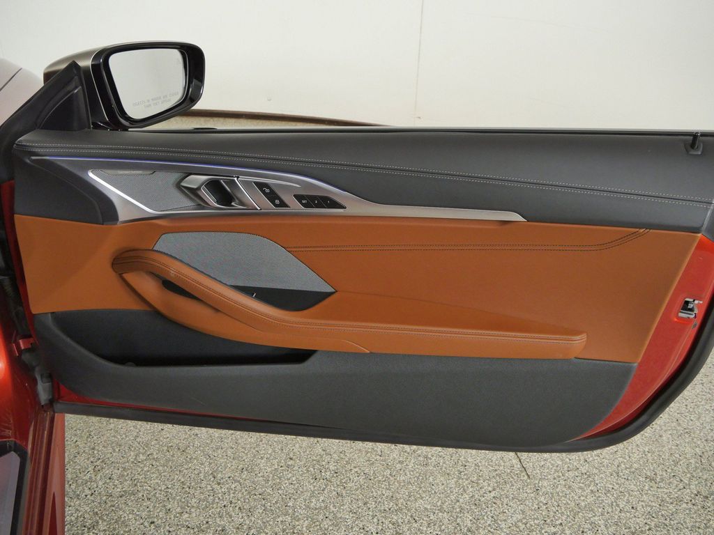 Thumbnail: 2019 BMW 8 Series - 28