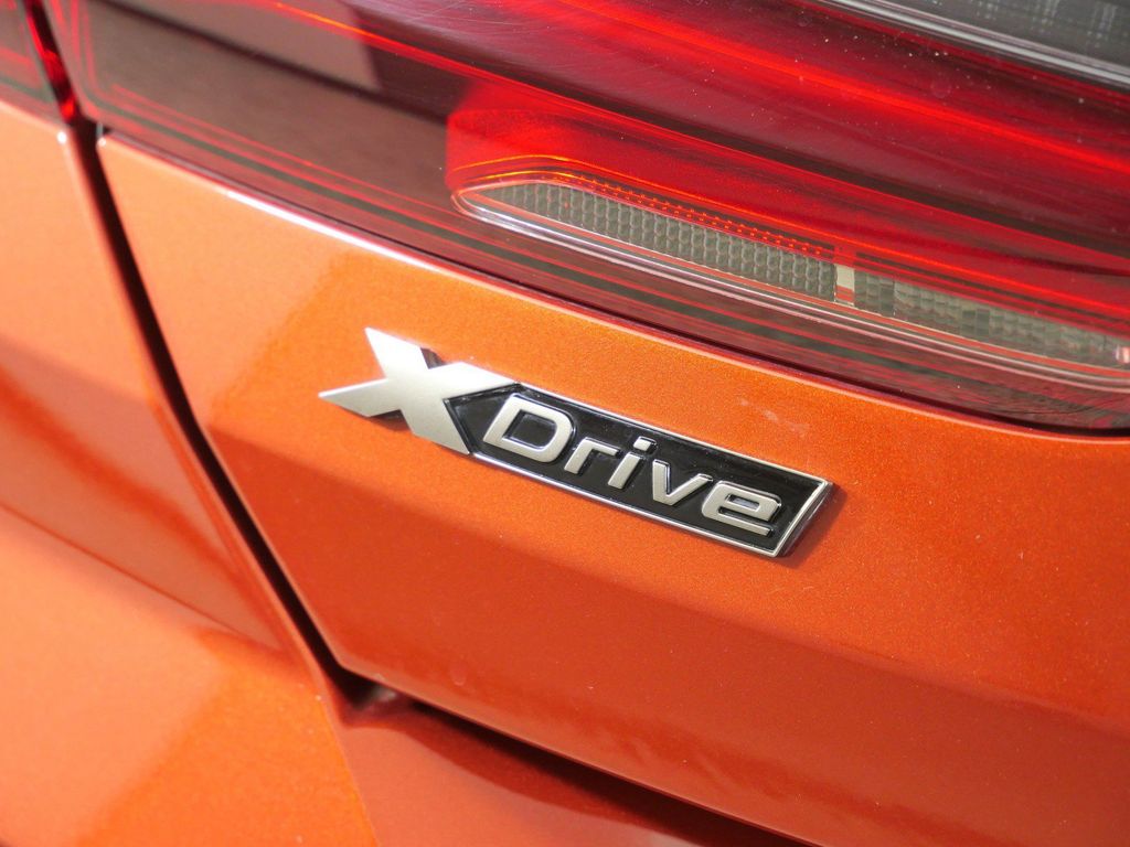 Thumbnail: 2019 BMW 8 Series - 25