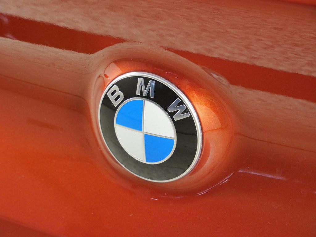 Thumbnail: 2019 BMW 8 Series - 23