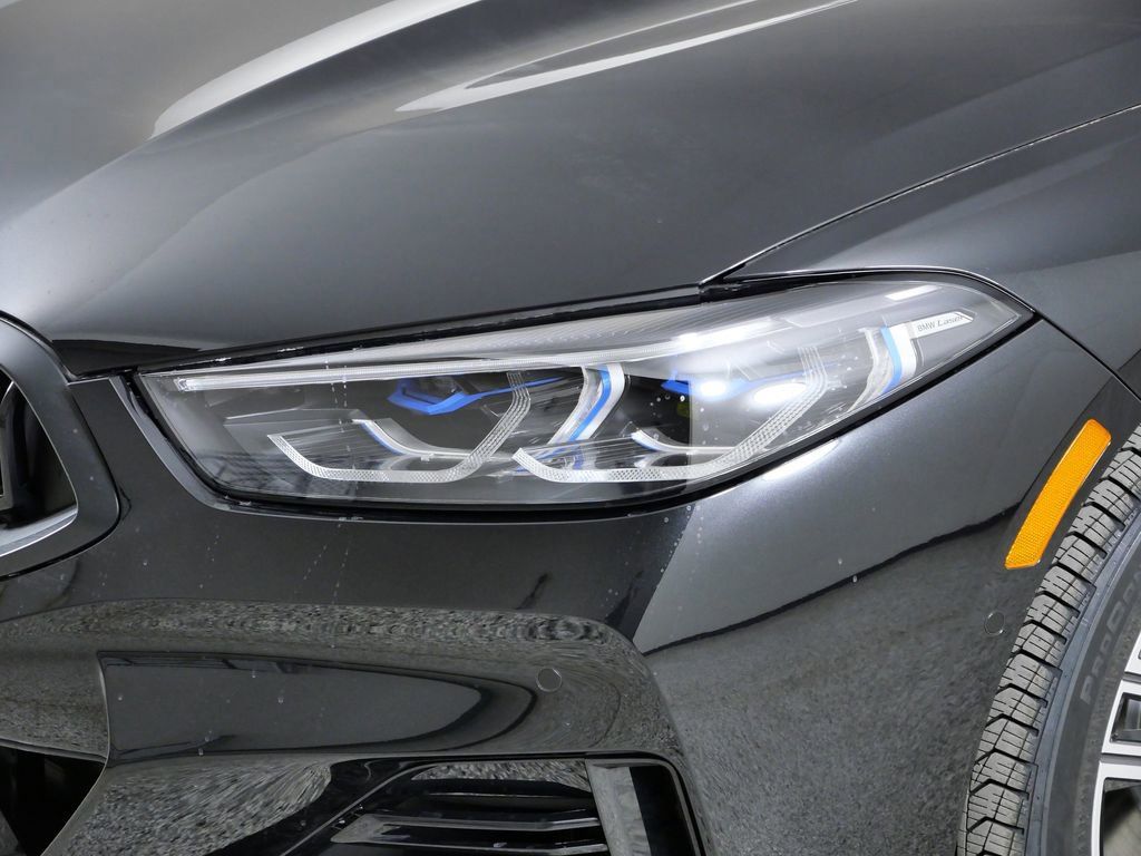 Thumbnail: 2026 BMW 8 Series - 17