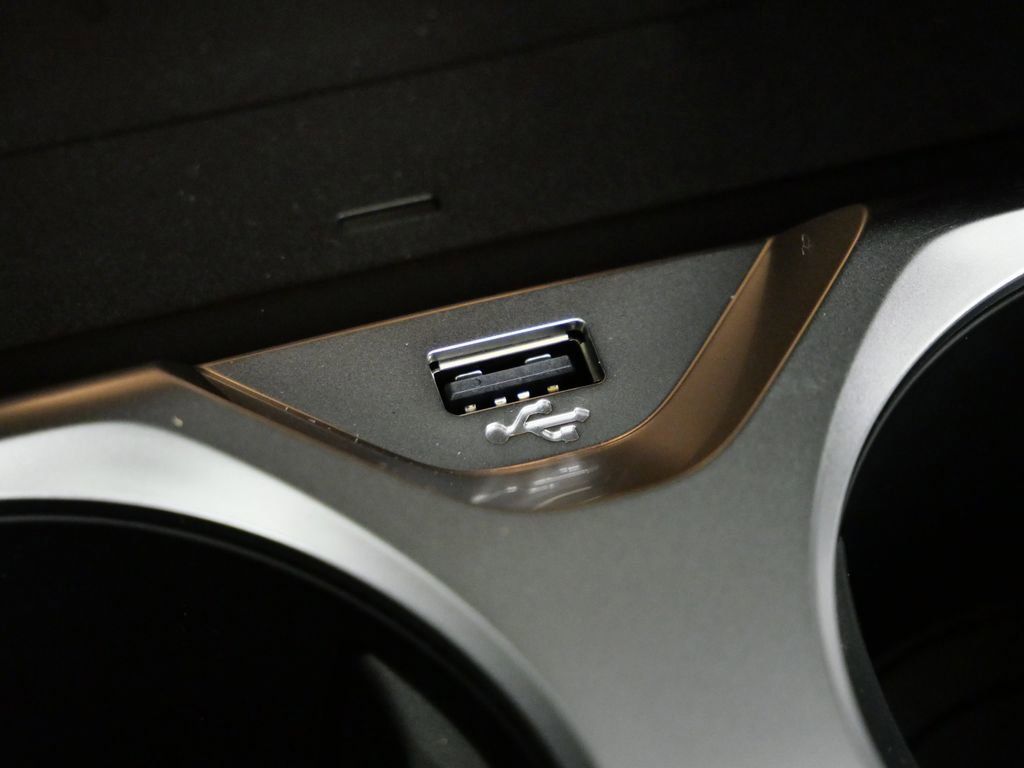 Thumbnail: 2026 BMW 8 Series - 52