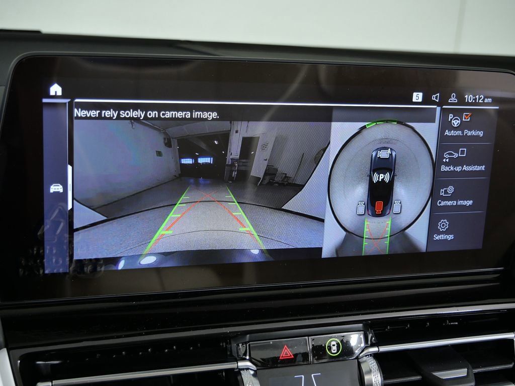 Thumbnail: 2026 BMW 8 Series - 53