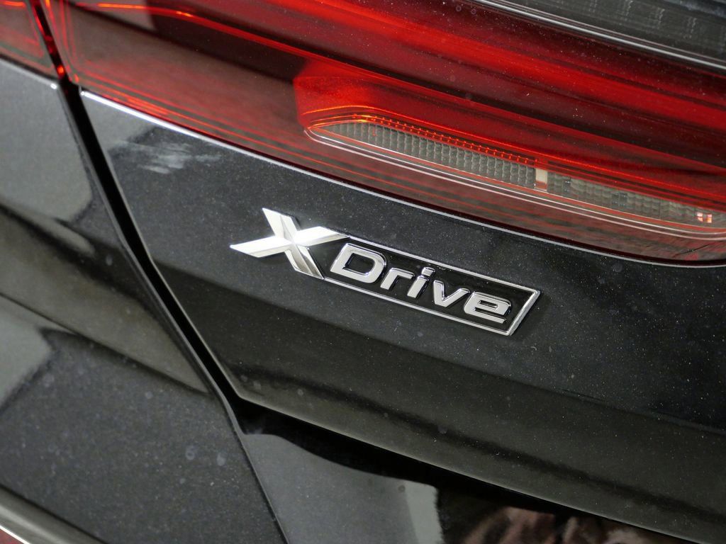 Thumbnail: 2026 BMW 8 Series - 23