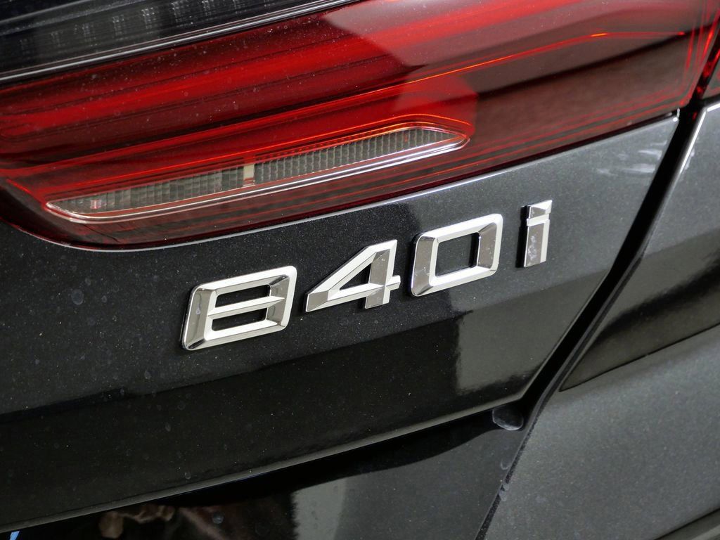 Thumbnail: 2026 BMW 8 Series - 22