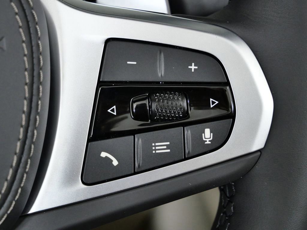 Thumbnail: 2026 BMW 8 Series - 42