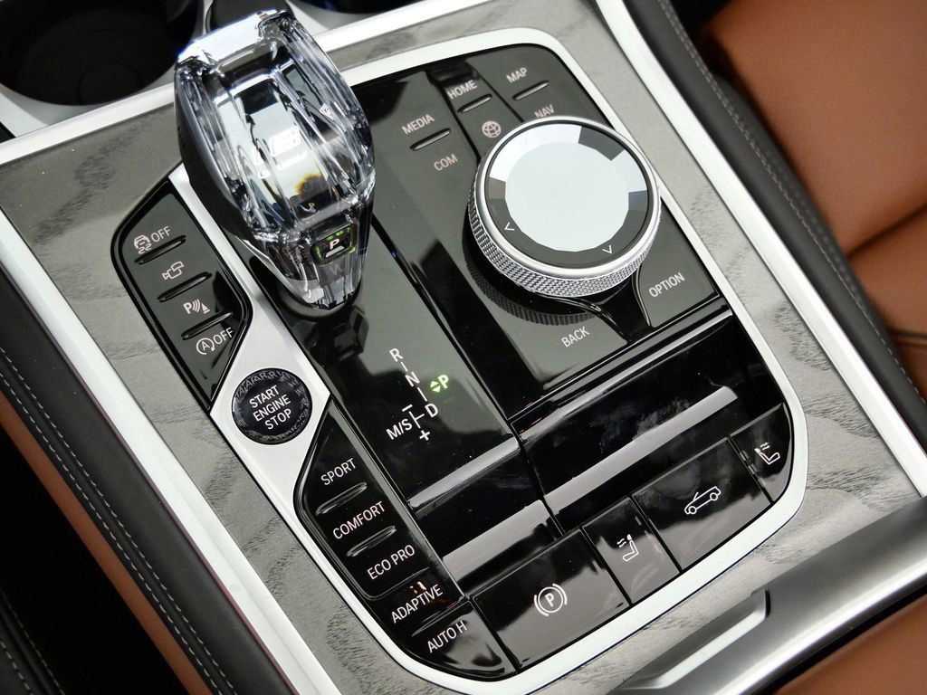 Thumbnail: 2026 BMW 8 Series - 48