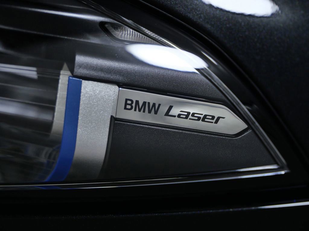 Thumbnail: 2026 BMW 8 Series - 6