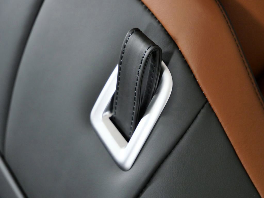Thumbnail: 2026 BMW 8 Series - 15