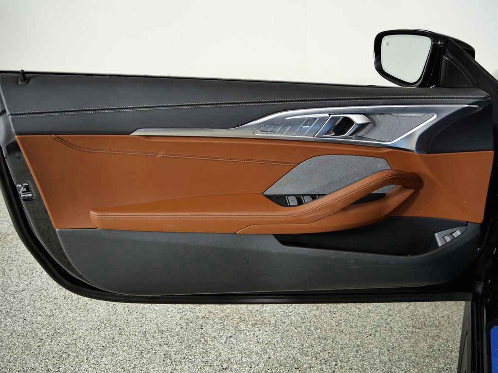 Thumbnail: 2026 BMW 8 Series - 31