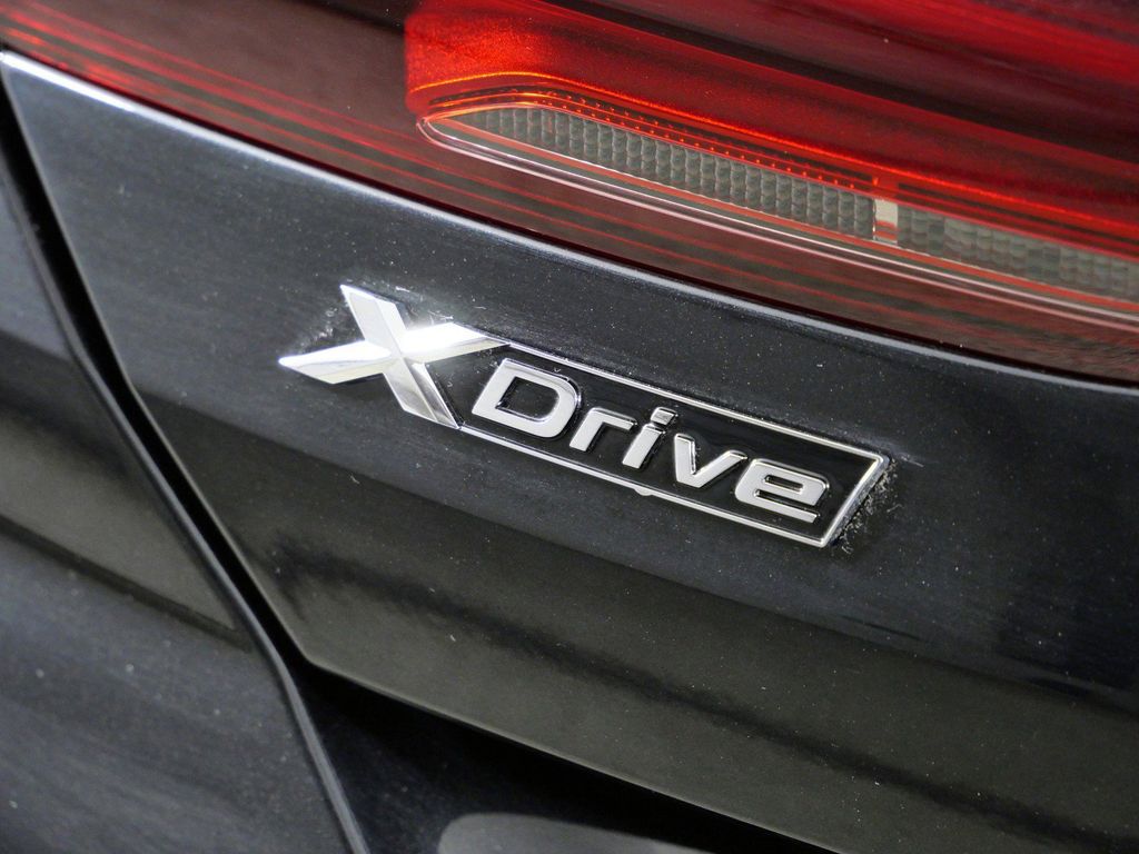 Thumbnail: 2026 BMW 8 Series - 23