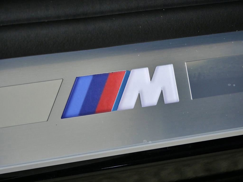 Thumbnail: 2026 BMW 8 Series - 28