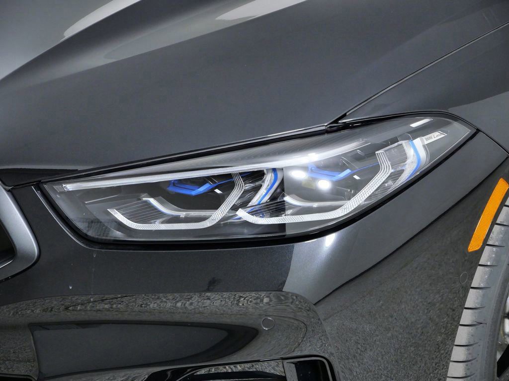 Thumbnail: 2026 BMW 8 Series - 15