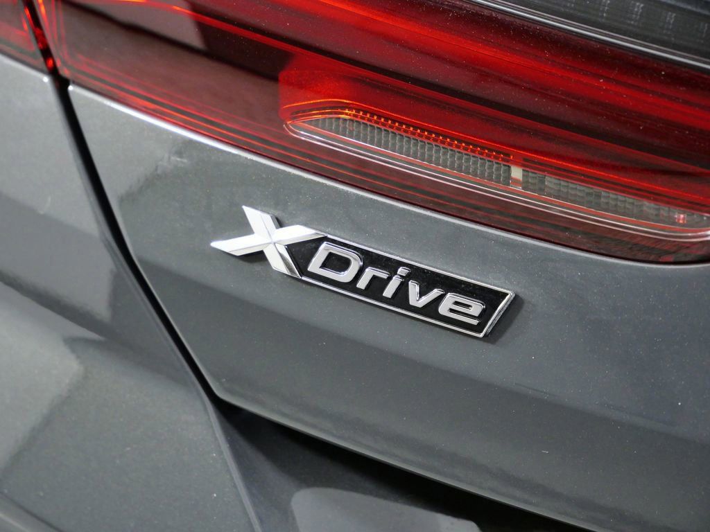 Thumbnail: 2026 BMW 8 Series - 23