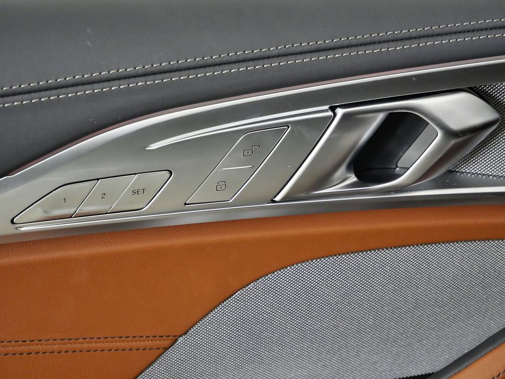 Thumbnail: 2026 BMW 8 Series - 39