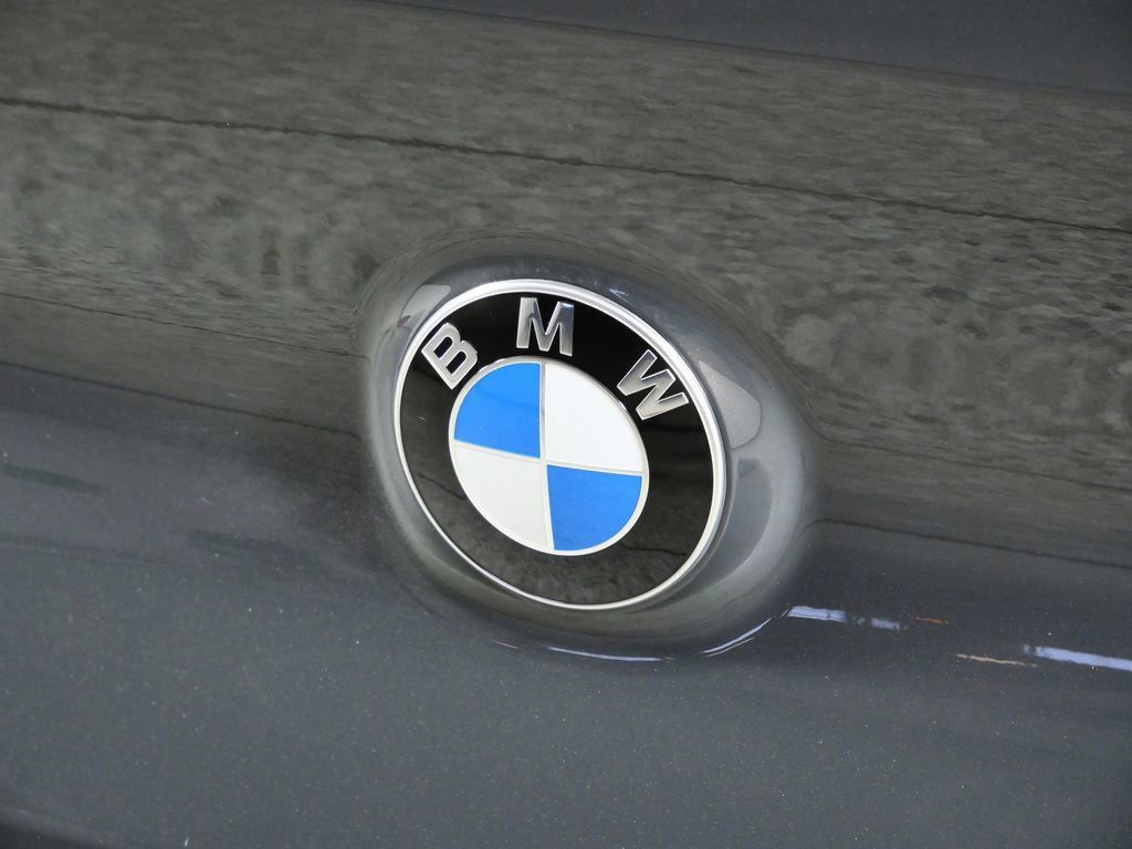 Thumbnail: 2026 BMW 8 Series - 6