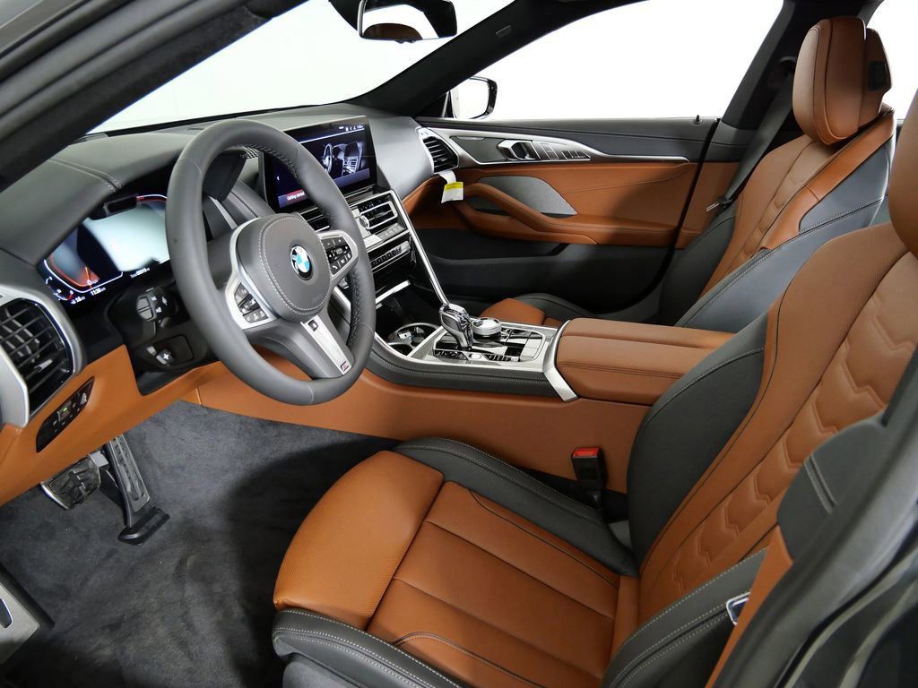 Thumbnail: 2026 BMW 8 Series - 36