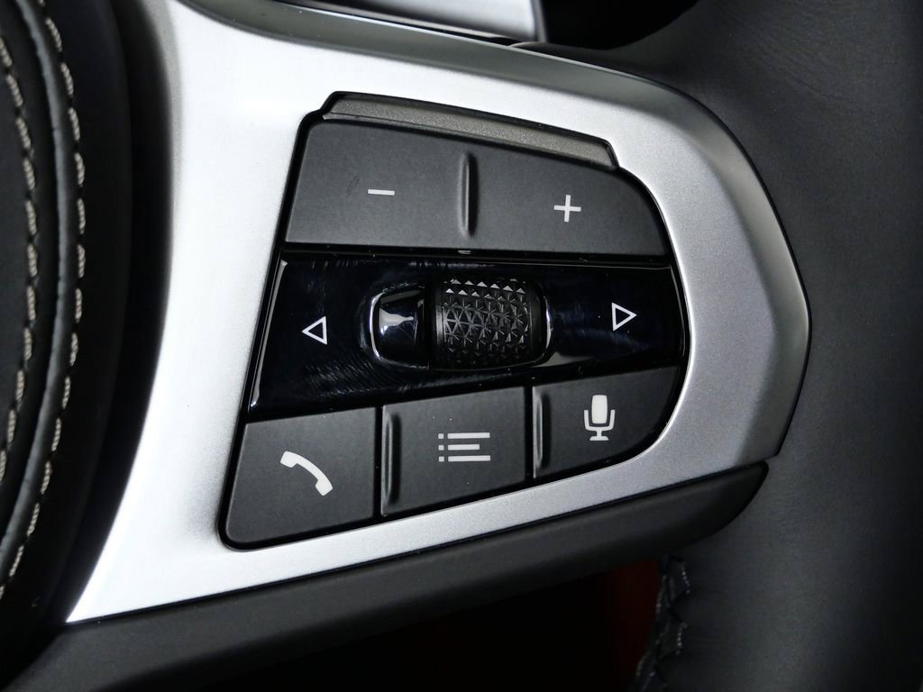Thumbnail: 2026 BMW 8 Series - 45