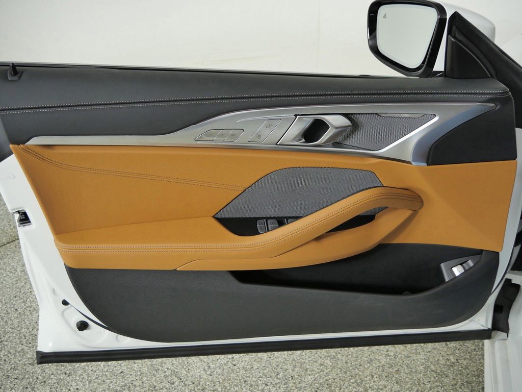 Thumbnail: 2026 BMW 8 Series - 35