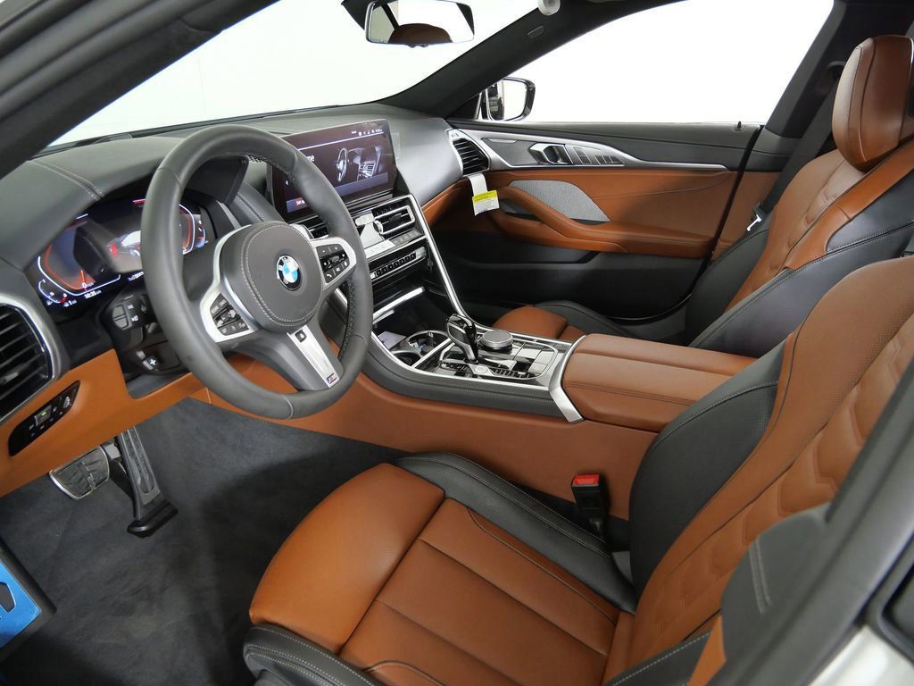 Thumbnail: 2026 BMW 8 Series - 36