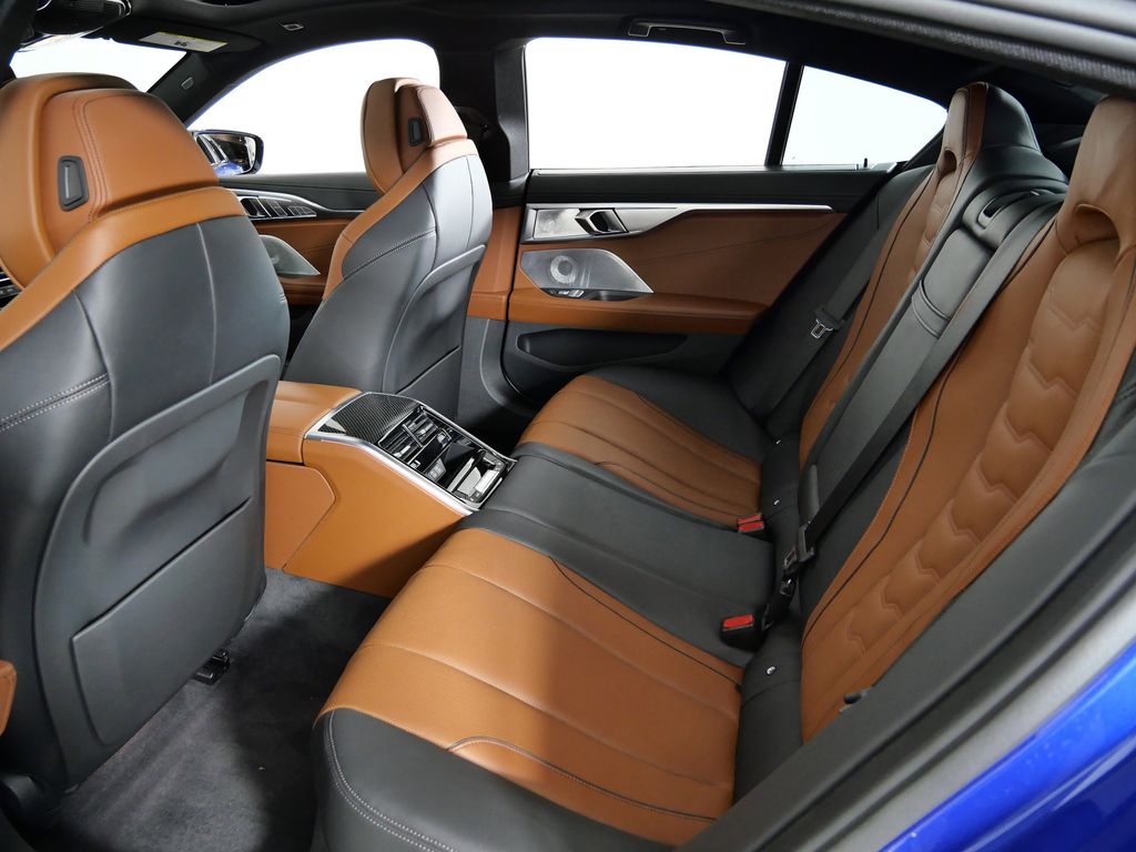 Thumbnail: 2023 BMW 8 Series - 35