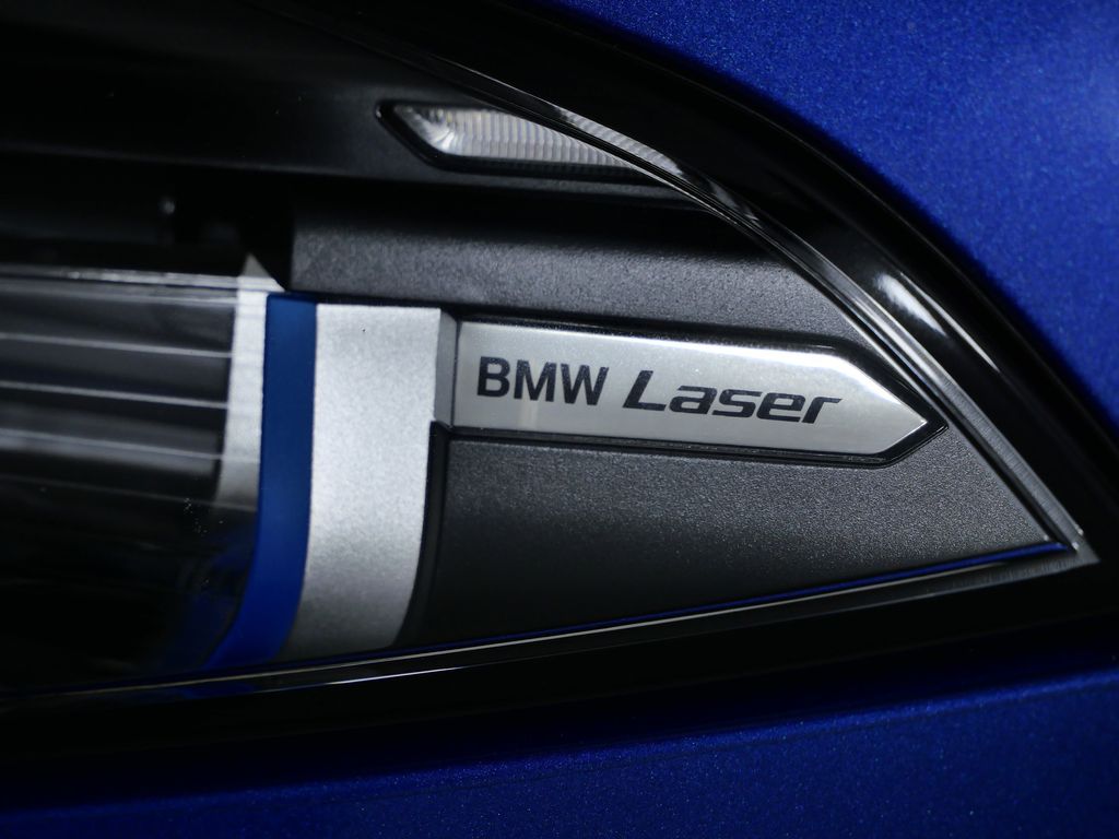 Thumbnail: 2023 BMW 8 Series - 6