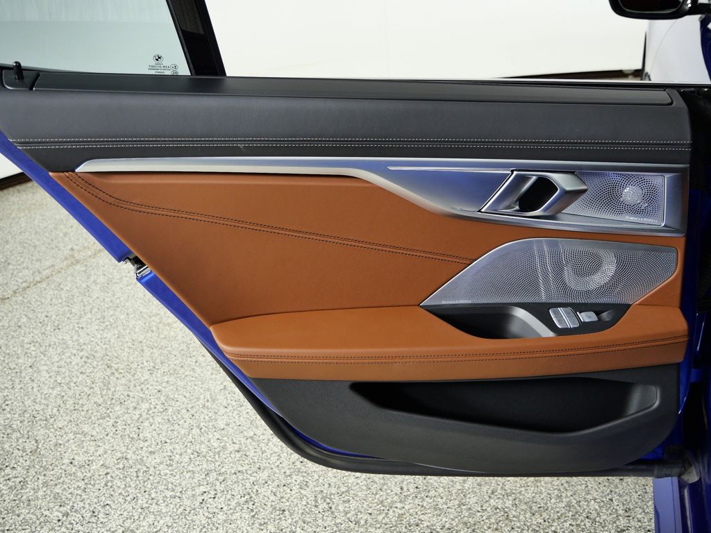 Thumbnail: 2023 BMW 8 Series - 34