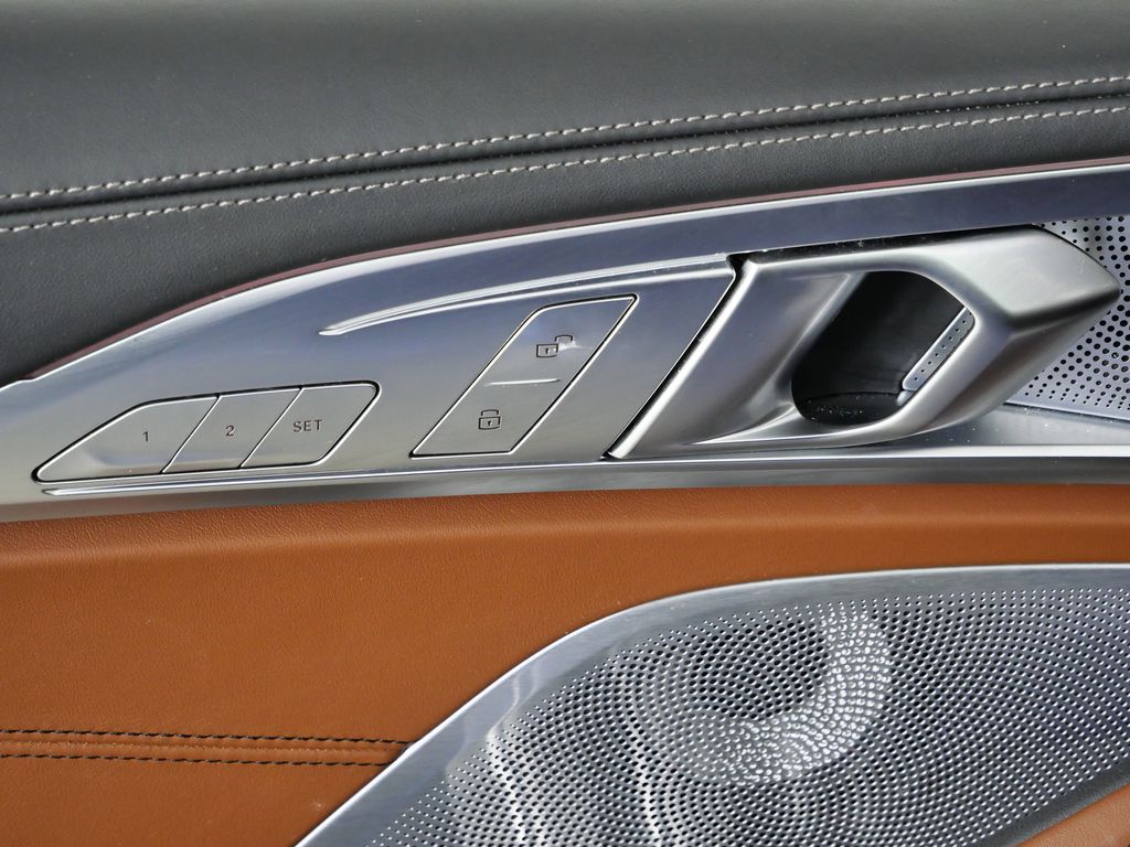 Thumbnail: 2023 BMW 8 Series - 41