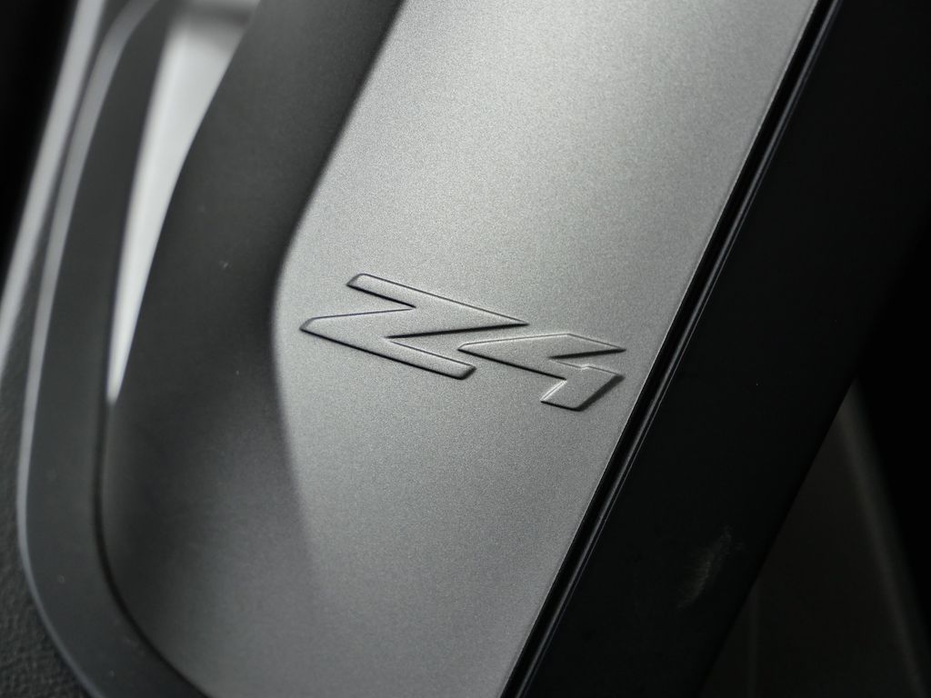 Thumbnail: 2025 BMW Z4 - 29