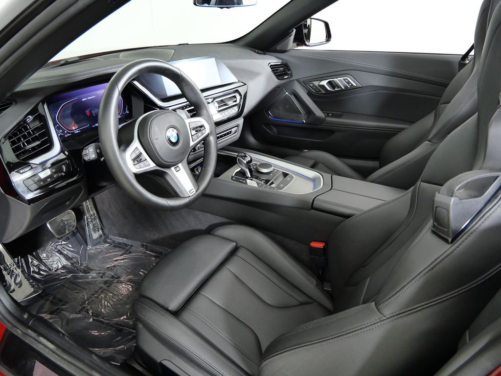 Thumbnail: 2025 BMW Z4 - 31