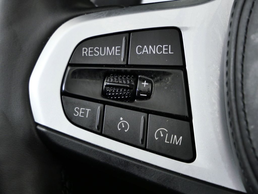 Thumbnail: 2025 BMW Z4 - 38