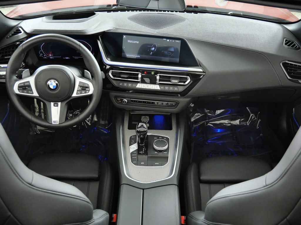 Thumbnail: 2025 BMW Z4 - 2